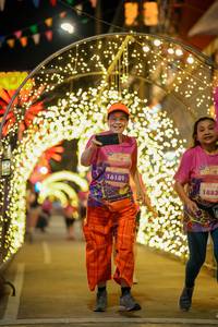 BIB: 16189, 1883
                            <button type="button" onclick="openModal(24742968)" class="btn btn-primary btn-sm float-right btn-popup" data-toggle="modal" data-target=".modal-high-quality">
                        <i class="fas fa-shopping-cart"></i> Add to Cart
                    </button>
                                            <button type="button" onclick="isThisMe(24742968, true)" class="btn btn-success btn-sm float-right btn-popup btn-isme hidden" data-toggle="tooltip" data-placement="bottom" title="นี่คือรูปของคุณใช่ไหม คลิกที่นี่เพื่อเอาเข้าอัลบั้ม">
                        <i class="fas fa-plus"></i> Add to album
                    </button>
                    <button type="button" onclick="isThisMe(24742968, false)" class="btn btn-warning btn-sm float-right btn-popup btn-isnotme hidden">
                        <i class="fas fa-ban"></i> Remove from album
                    </button>